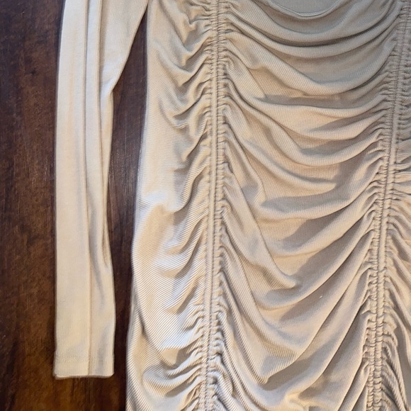 PRINCESS POLLY DRESS - Picture 2 of 3